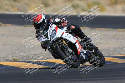 media/May-14-2023-SoCal Trackdays (Sun) [[024eb53b40]]/Turn 3 Set 1 (930am)/